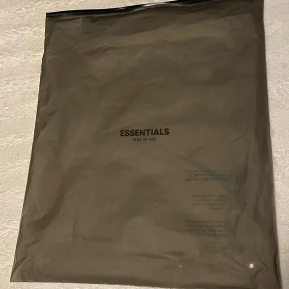 Brand New Size Large Essentials Fear Of God Light Oatmeal Sweatpants